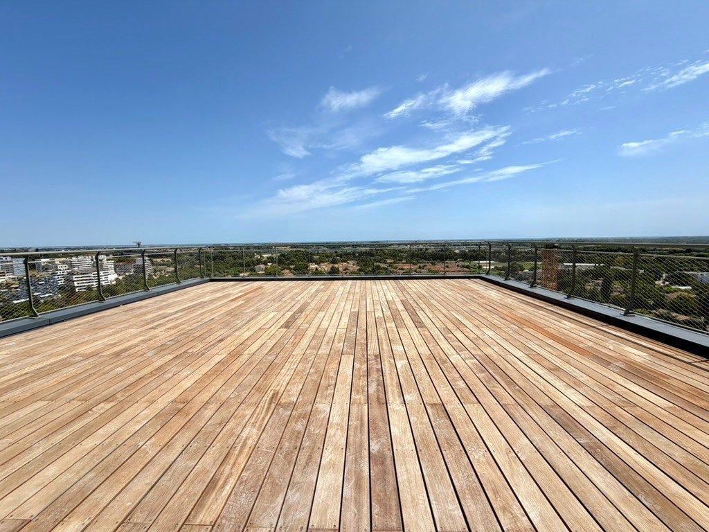 apartment 5 Rooms for sale on MONTPELLIER (34000)