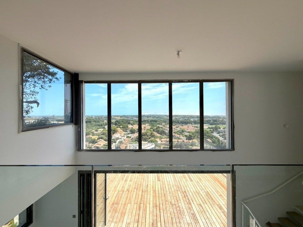 apartment 5 Rooms for sale on MONTPELLIER (34000)