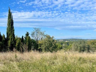 buildable land for sale on CASTELNAU LE LEZ (34170) Sale Buildable land Castelnau-le-Lez 1585 m²