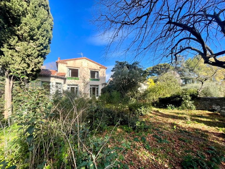 house 7 Rooms for sale on MONTPELLIER (34000)