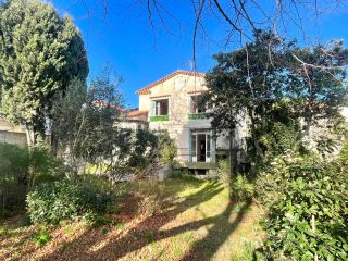 house 7 Rooms for sale on MONTPELLIER (34000)