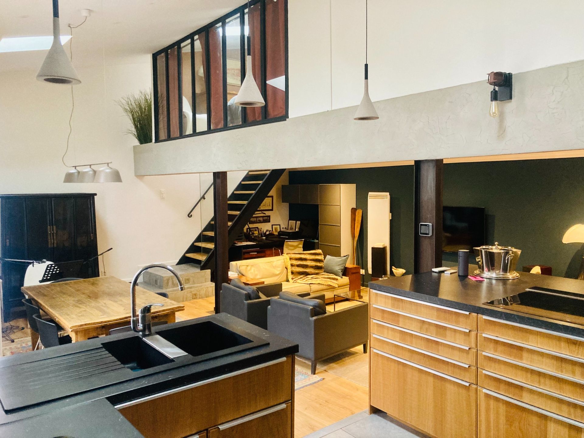 apartment 5 Rooms for sale on SETE (34200)