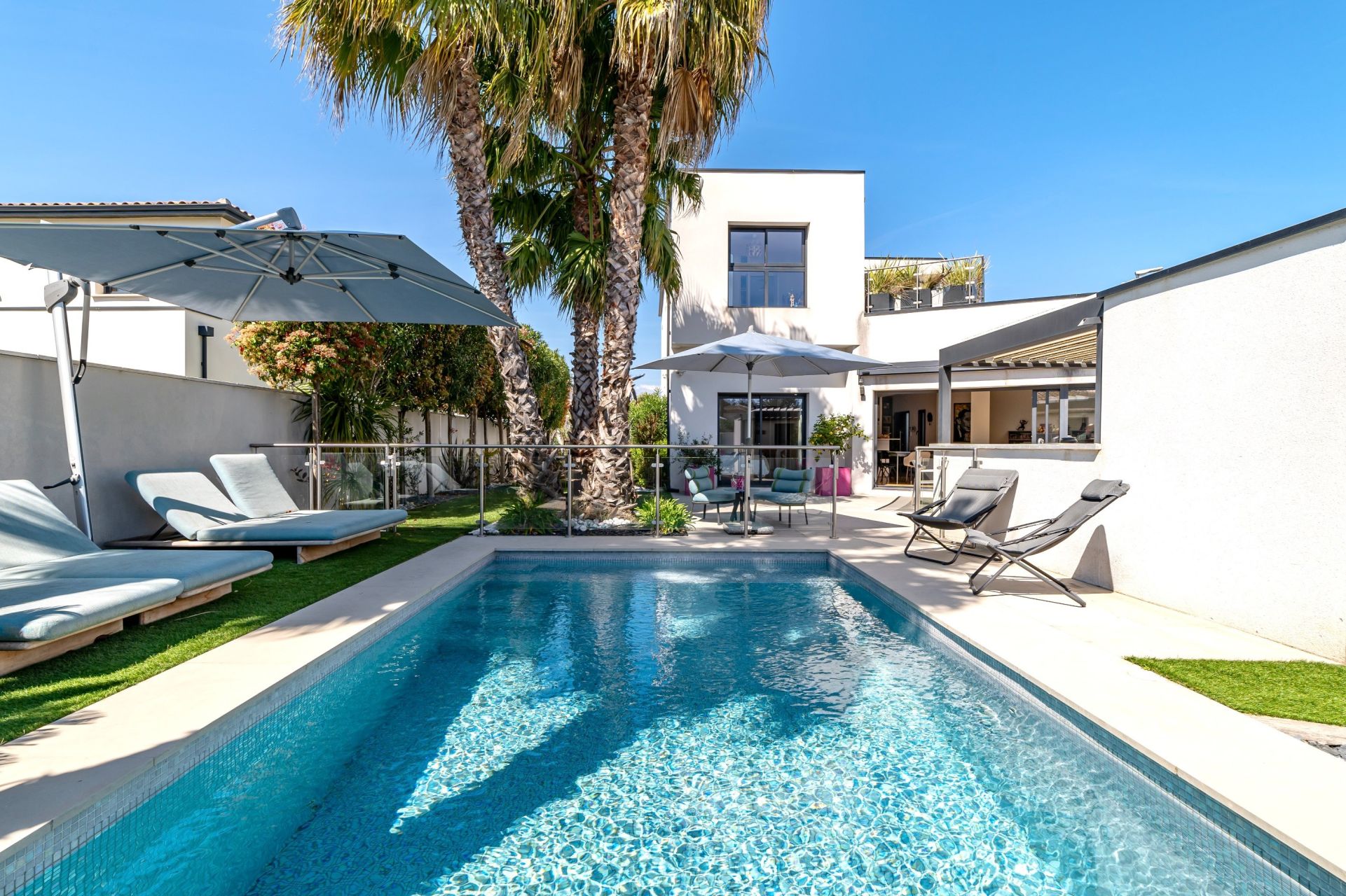 house 6 Rooms for sale on MONTPELLIER (34000)