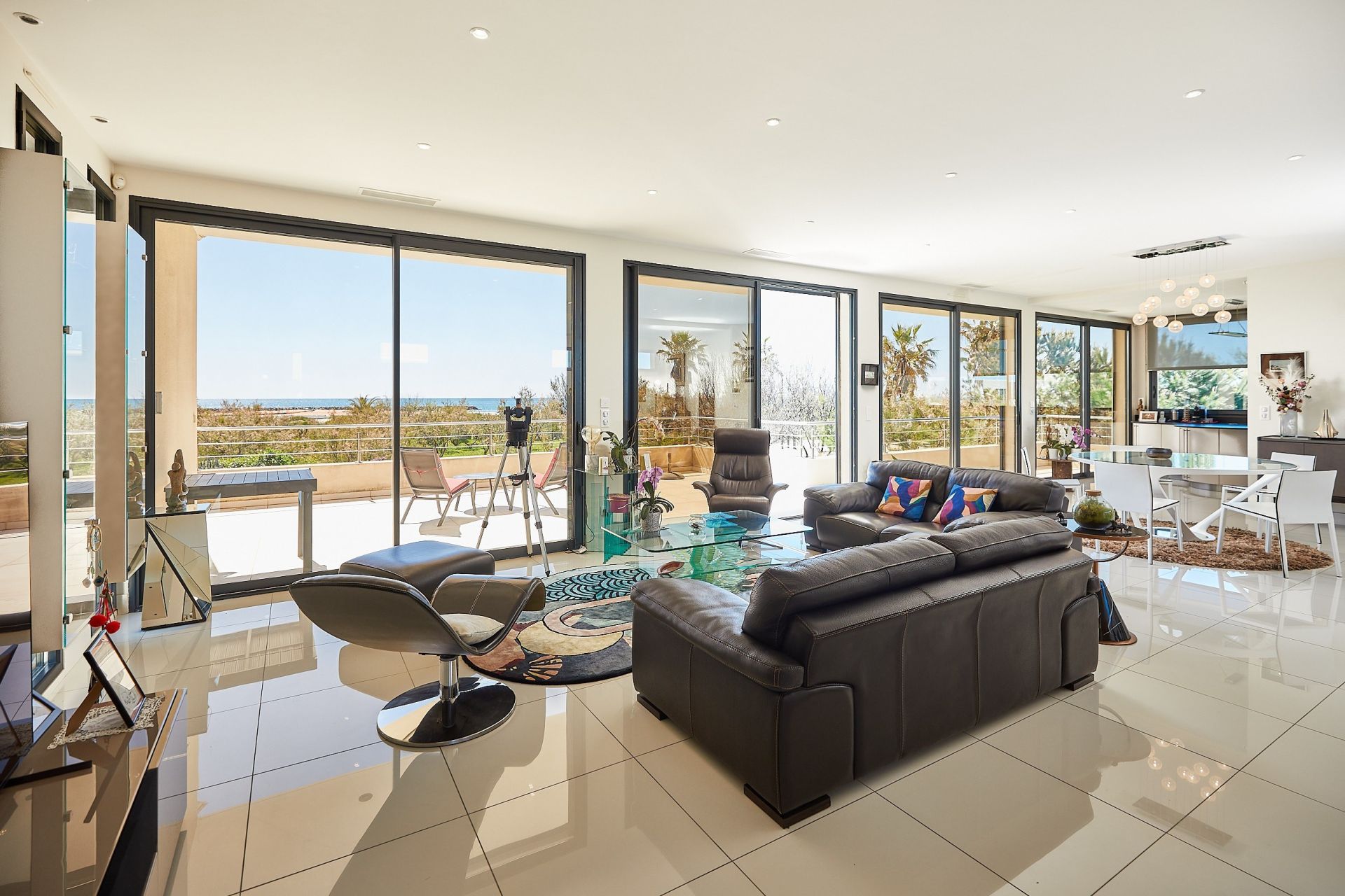 house 6 Rooms for sale on SETE (34200)