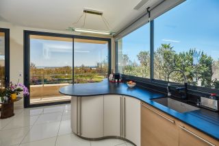 house 6 Rooms for sale on SETE (34200)