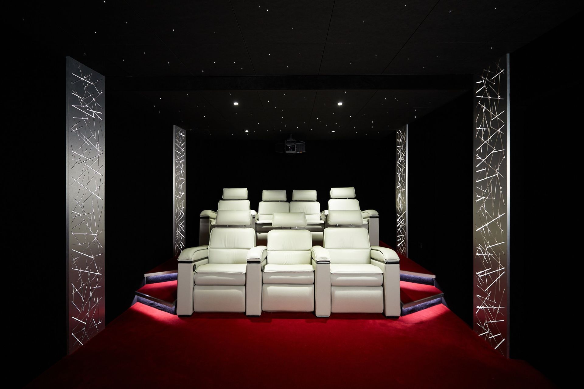 house 8 Rooms for sale on SETE (34200)