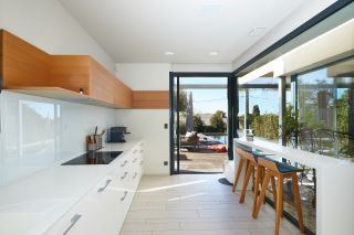 house 8 Rooms for sale on SETE (34200)