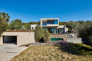 house 8 Rooms for sale on SETE (34200)