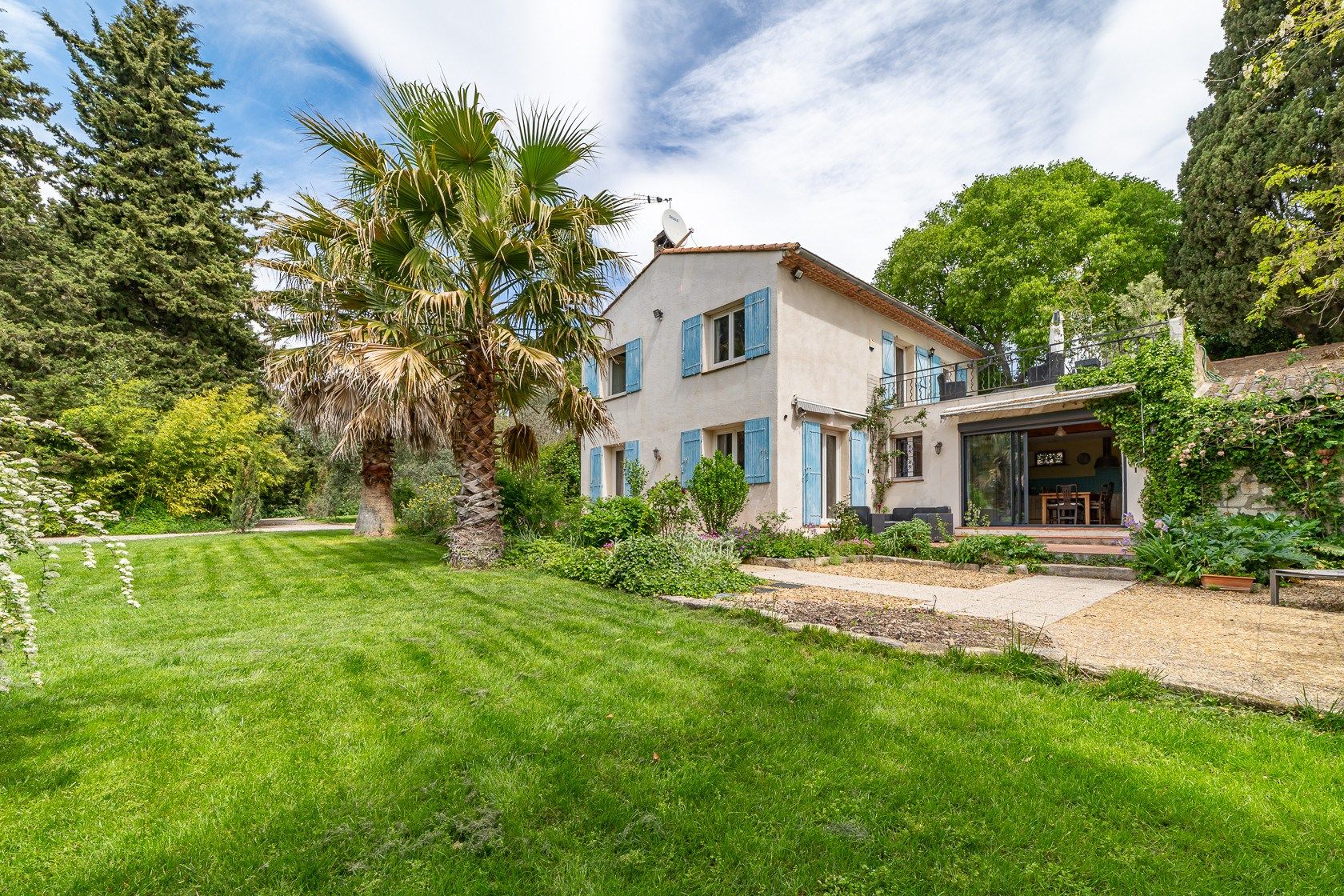 house 6 Rooms for sale on MONTPELLIER (34000)