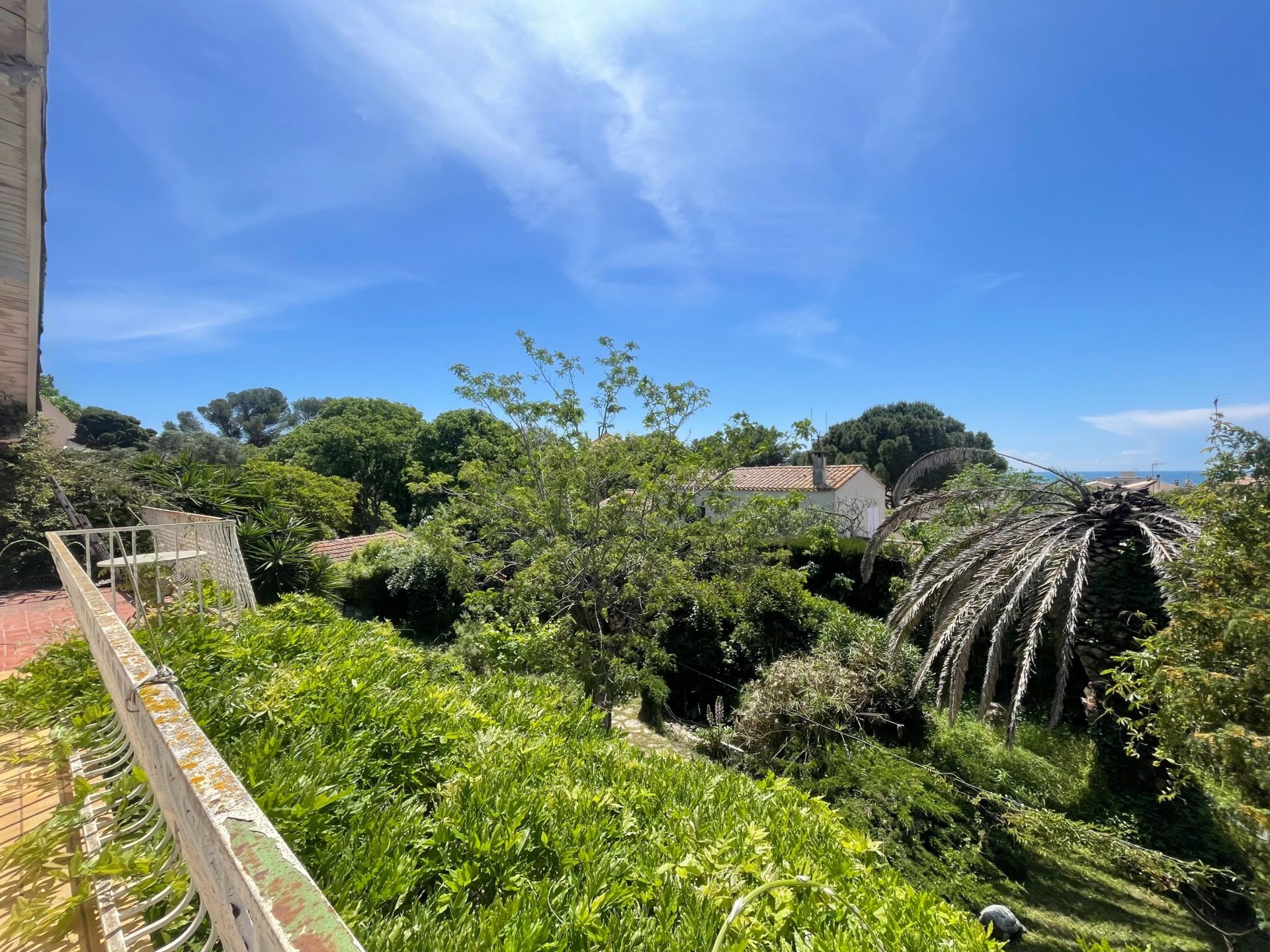 house 6 Rooms for sale on SETE (34200)