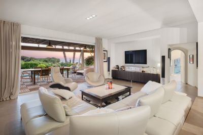 Sale House Sète 7 Rooms 305 m²