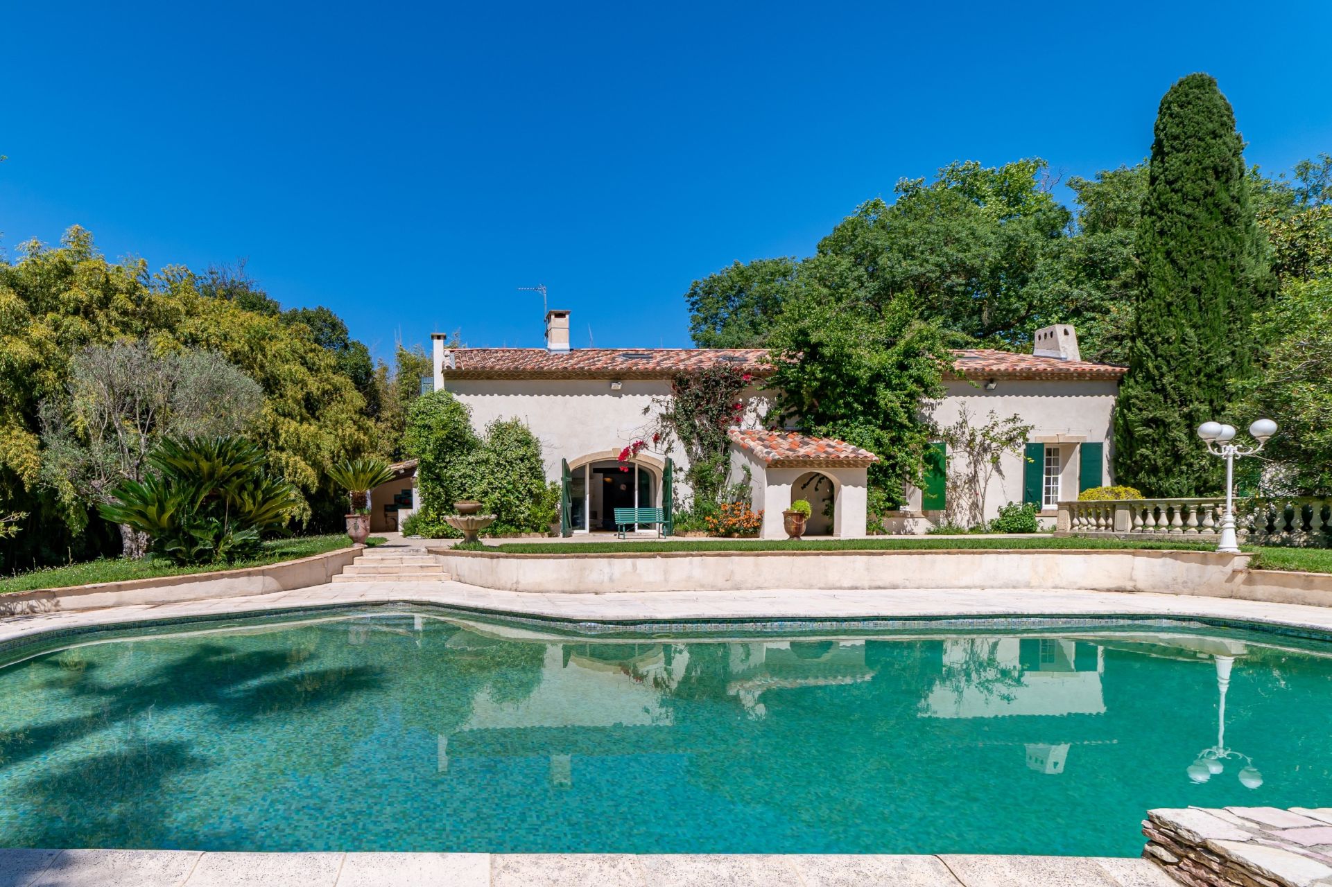 house 10 Rooms for sale on MONTPELLIER (34000)