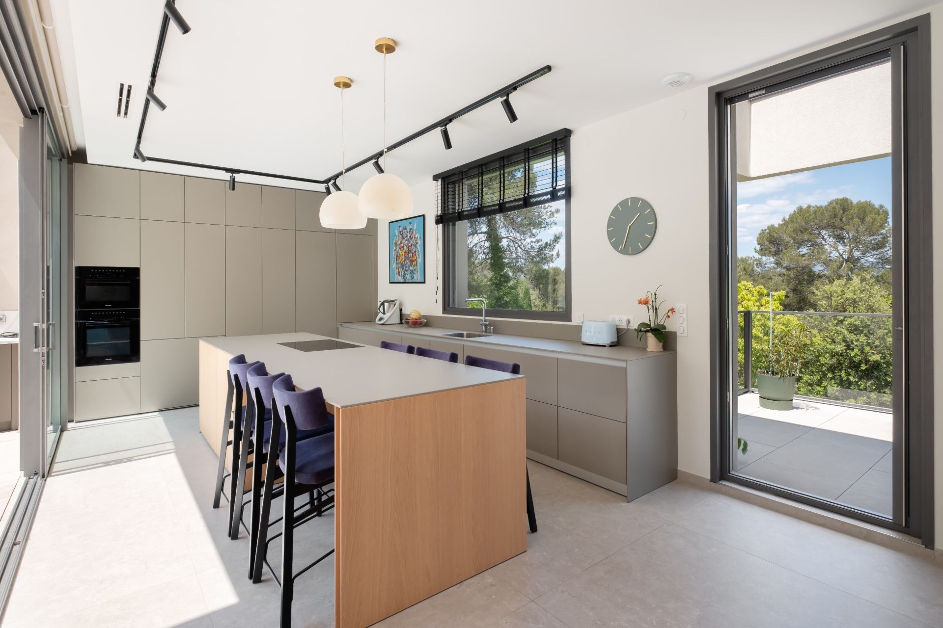 house 9 Rooms for sale on MONTFERRIER SUR LEZ (34980)