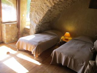 maison 13 Pièces en vente sur MONTPEYROUX (34150)