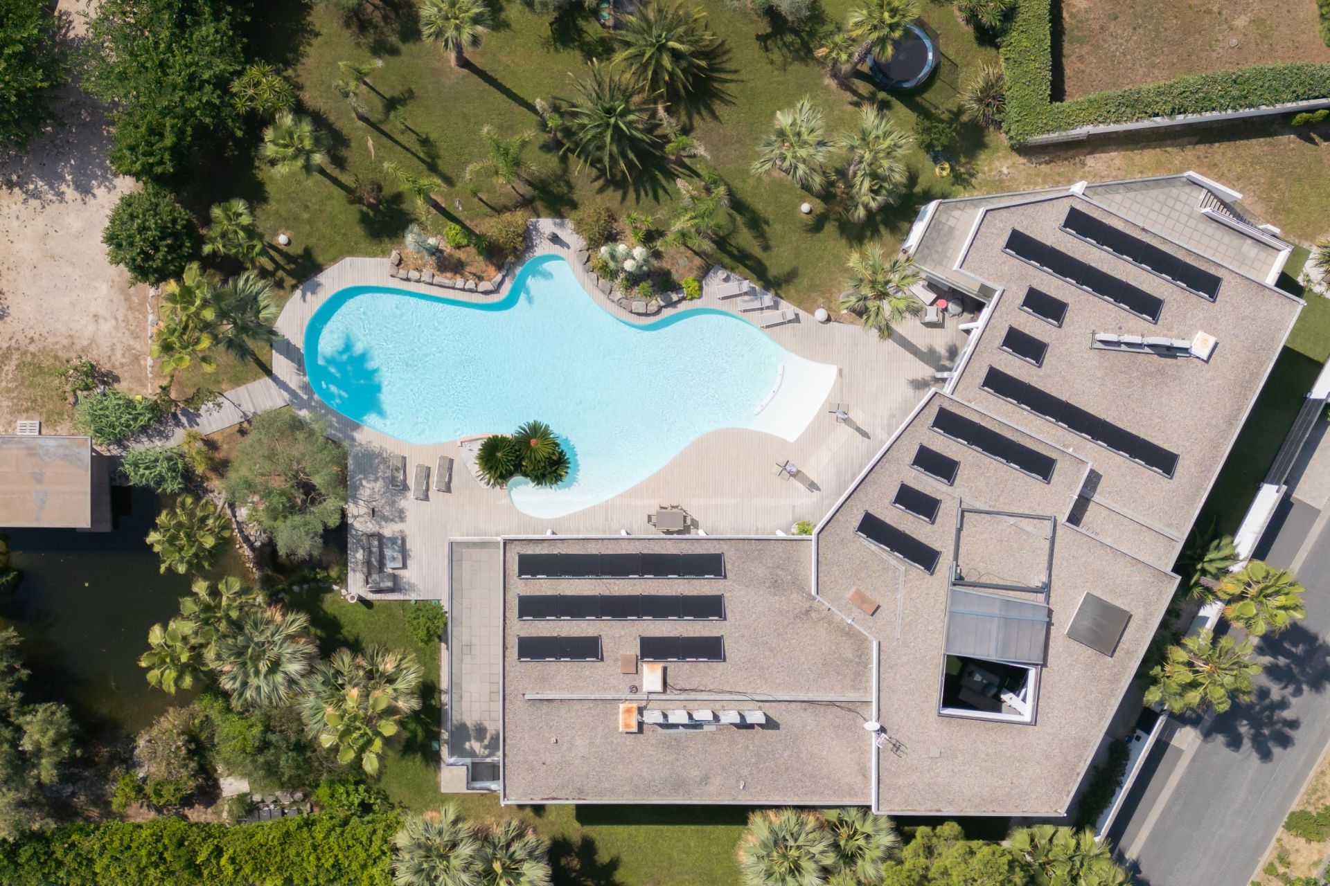 propriété 14 Pièces en vente sur BAILLARGUES (34670)