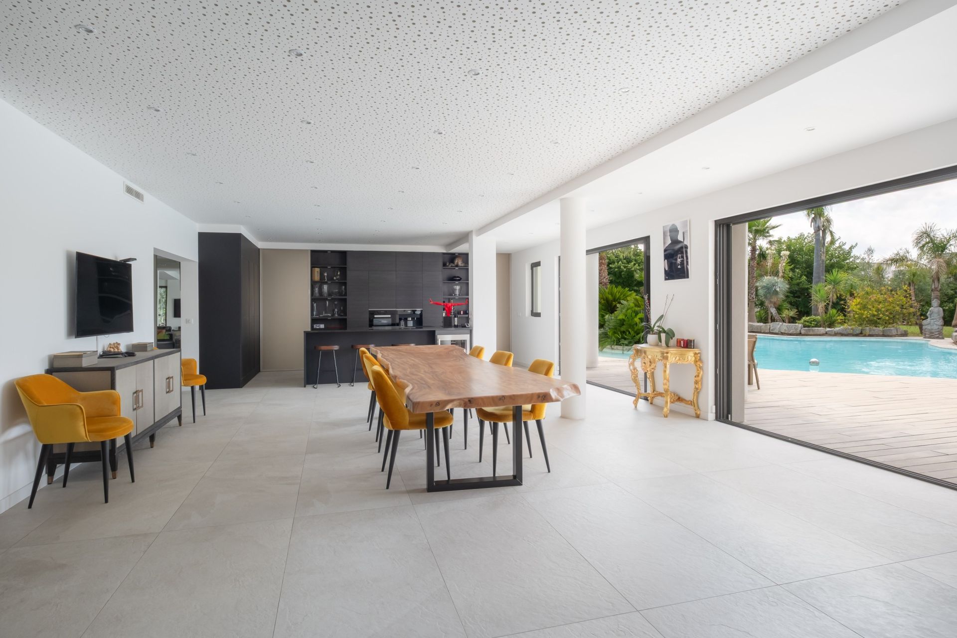 propriété 14 Pièces en vente sur BAILLARGUES (34670)