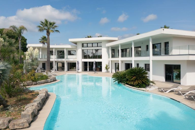 propriété 14 Pièces en vente sur BAILLARGUES (34670)