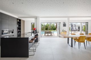 propriété 14 Pièces en vente sur BAILLARGUES (34670)