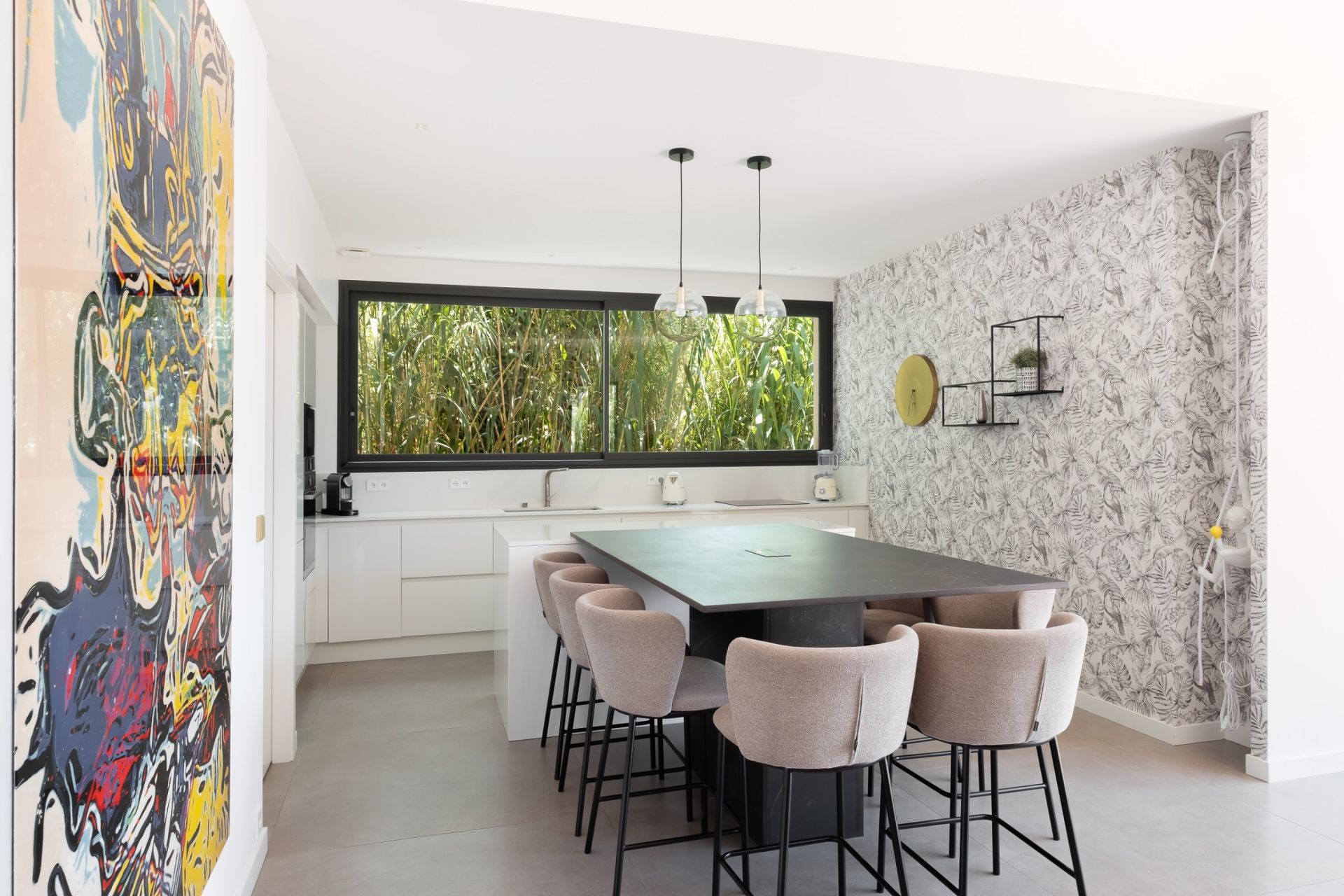 house 5 Rooms for sale on PEZENAS (34120)