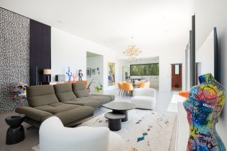 house 5 Rooms for sale on PEZENAS (34120)