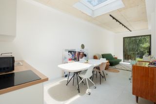 house 5 Rooms for sale on PEZENAS (34120)