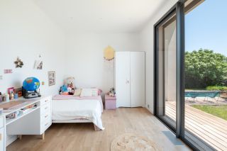 house 5 Rooms for sale on PEZENAS (34120)