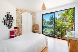 house 10 Rooms for sale on ST JEAN DE VEDAS (34430)