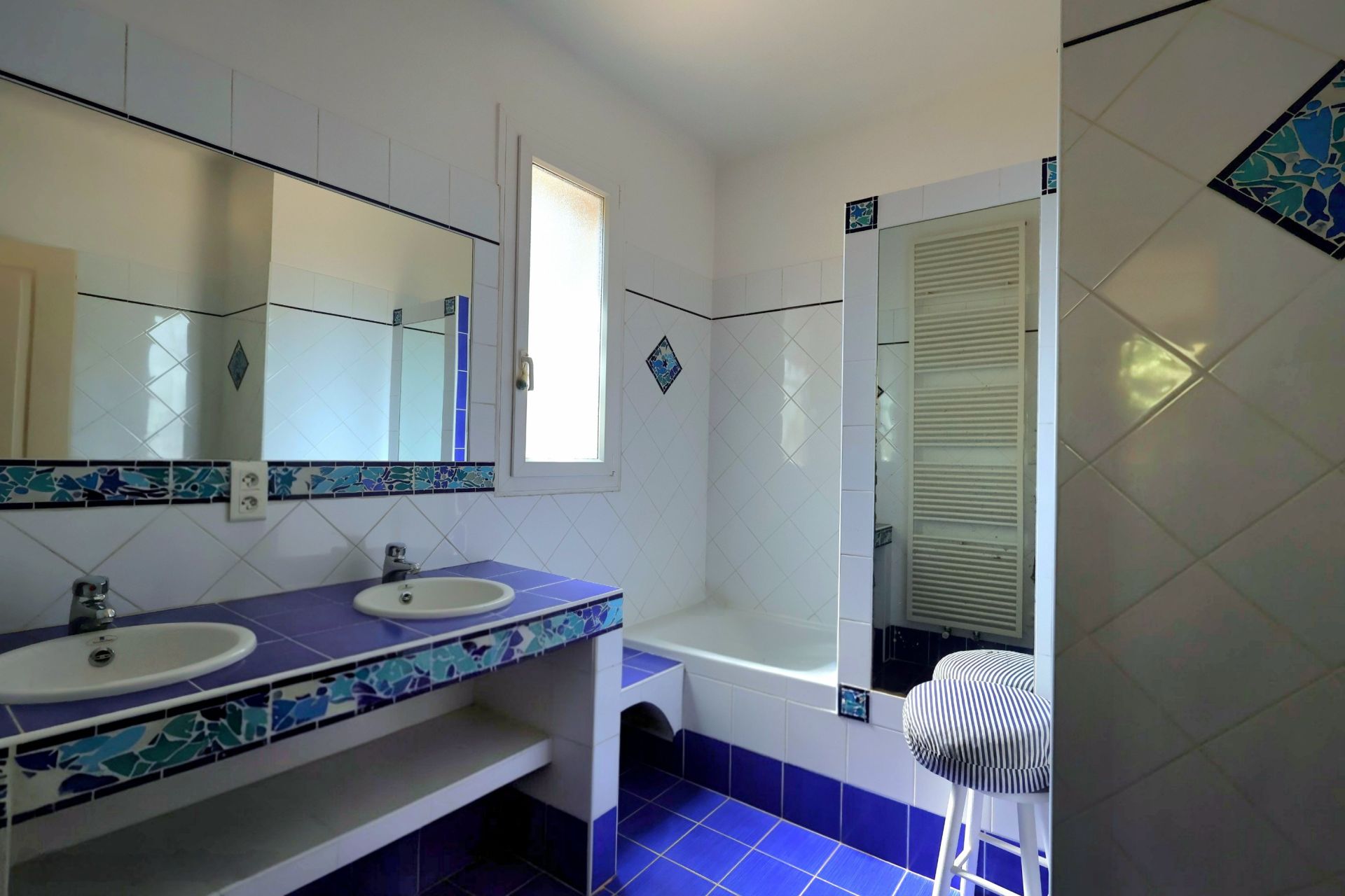 house 7 Rooms for sale on MONTPELLIER (34070)