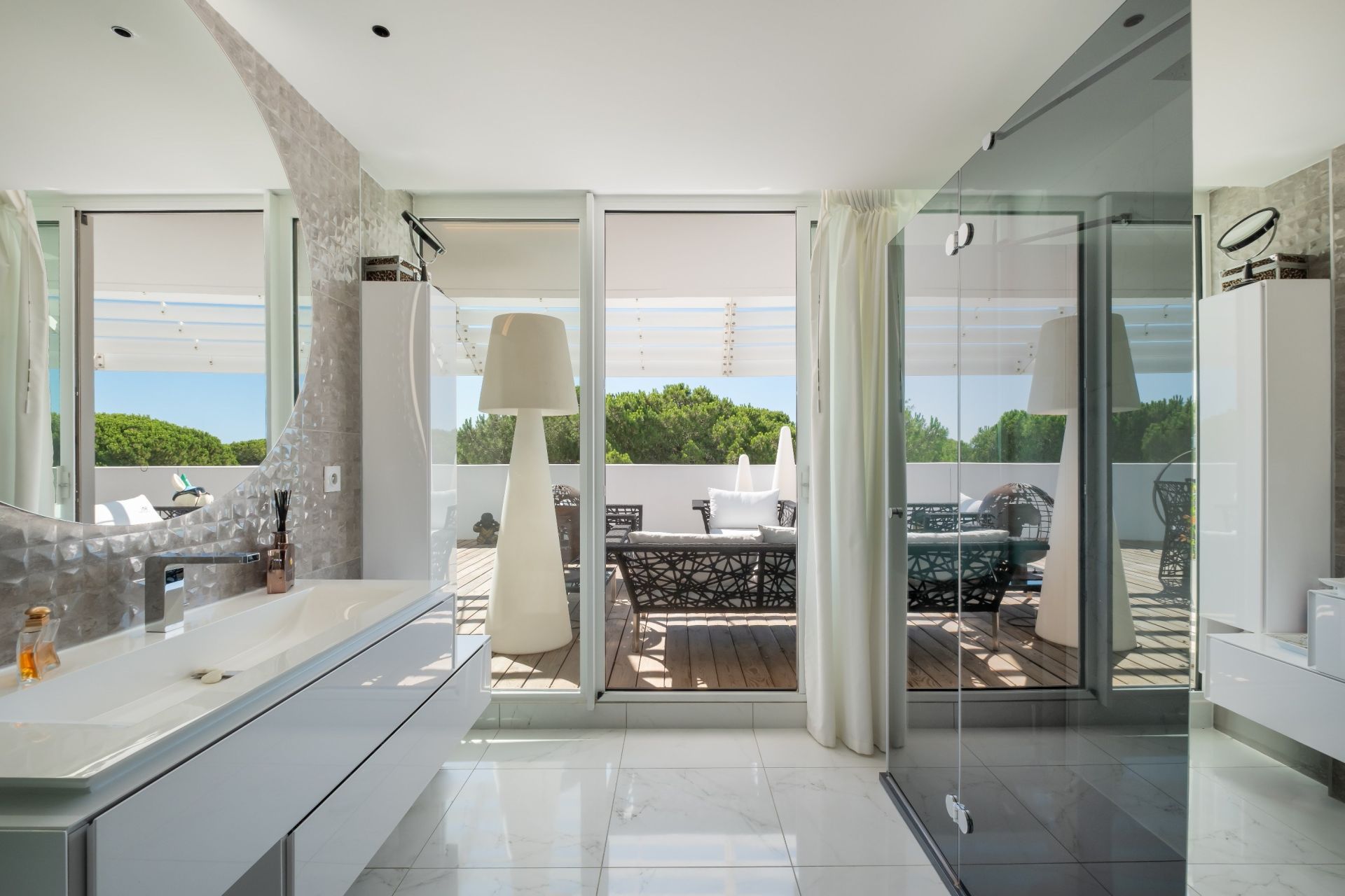 apartment 5 Rooms for sale on LA GRANDE MOTTE (34280)