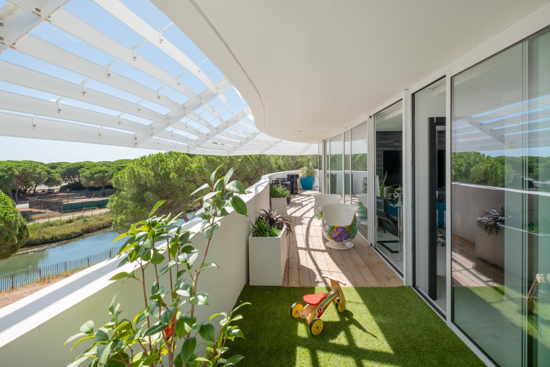 apartment 5 Rooms for sale on LA GRANDE MOTTE (34280)