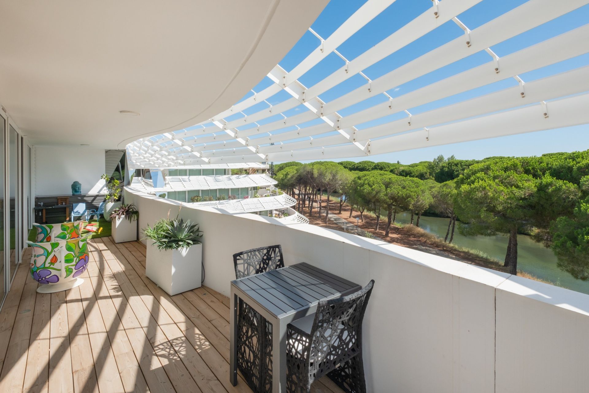 apartment 5 Rooms for sale on LA GRANDE MOTTE (34280)