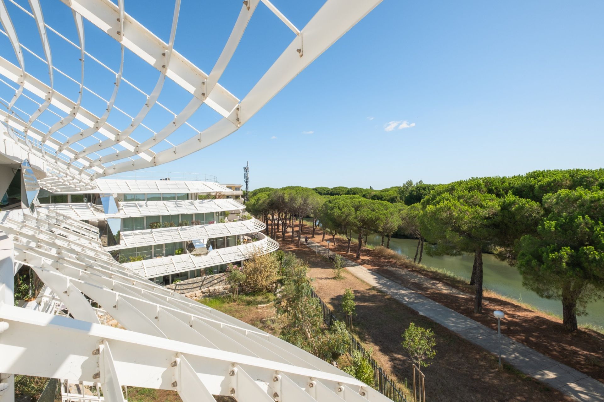 apartment 5 Rooms for sale on LA GRANDE MOTTE (34280)