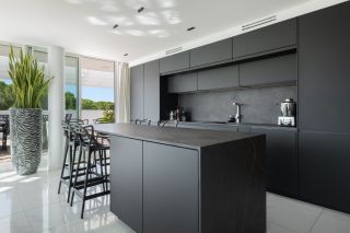 apartment 5 Rooms for sale on LA GRANDE MOTTE (34280)