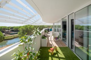 apartment 5 Rooms for sale on LA GRANDE MOTTE (34280)