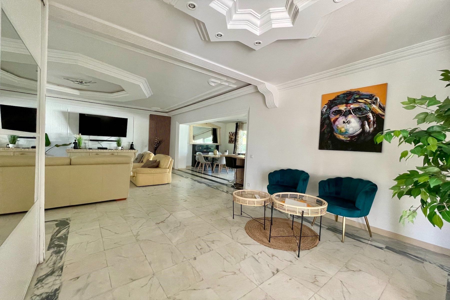 house 10 Rooms for sale on GRABELS (34790)