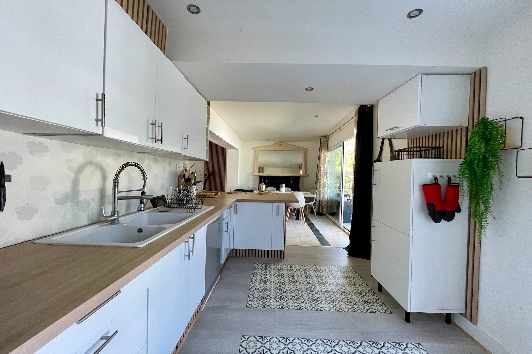 house 10 Rooms for sale on GRABELS (34790)