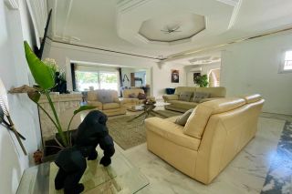 house 10 Rooms for sale on GRABELS (34790)