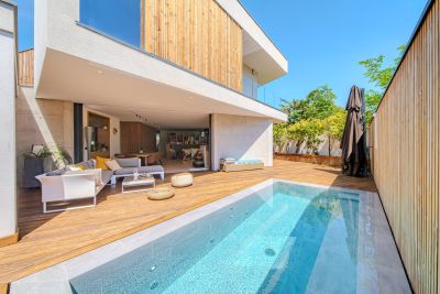 Sale House Castelnau-le-Lez 7 Rooms 313 m²