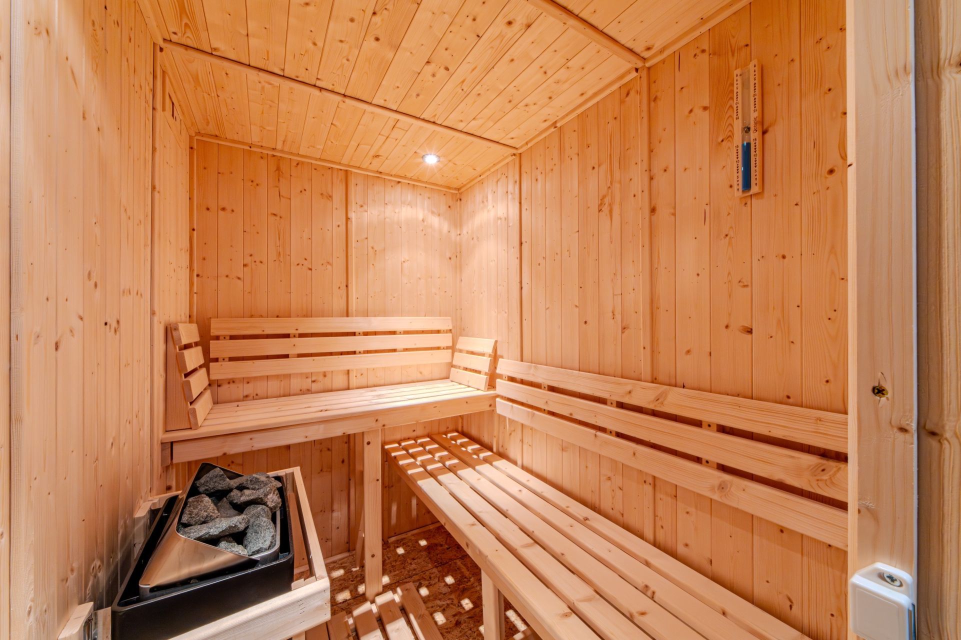 house 7 Rooms for sale on CASTELNAU LE LEZ (34170)