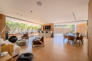 house 7 Rooms for sale on CASTELNAU LE LEZ (34170)