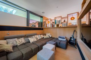 house 7 Rooms for sale on CASTELNAU LE LEZ (34170)