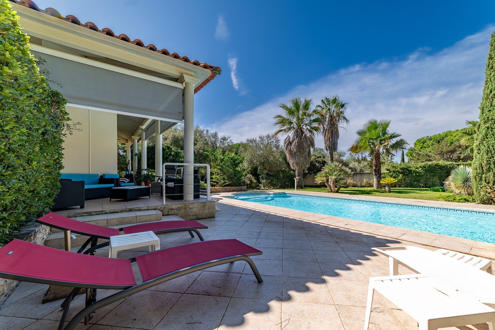 house 7 Rooms for sale on AGDE (34300)