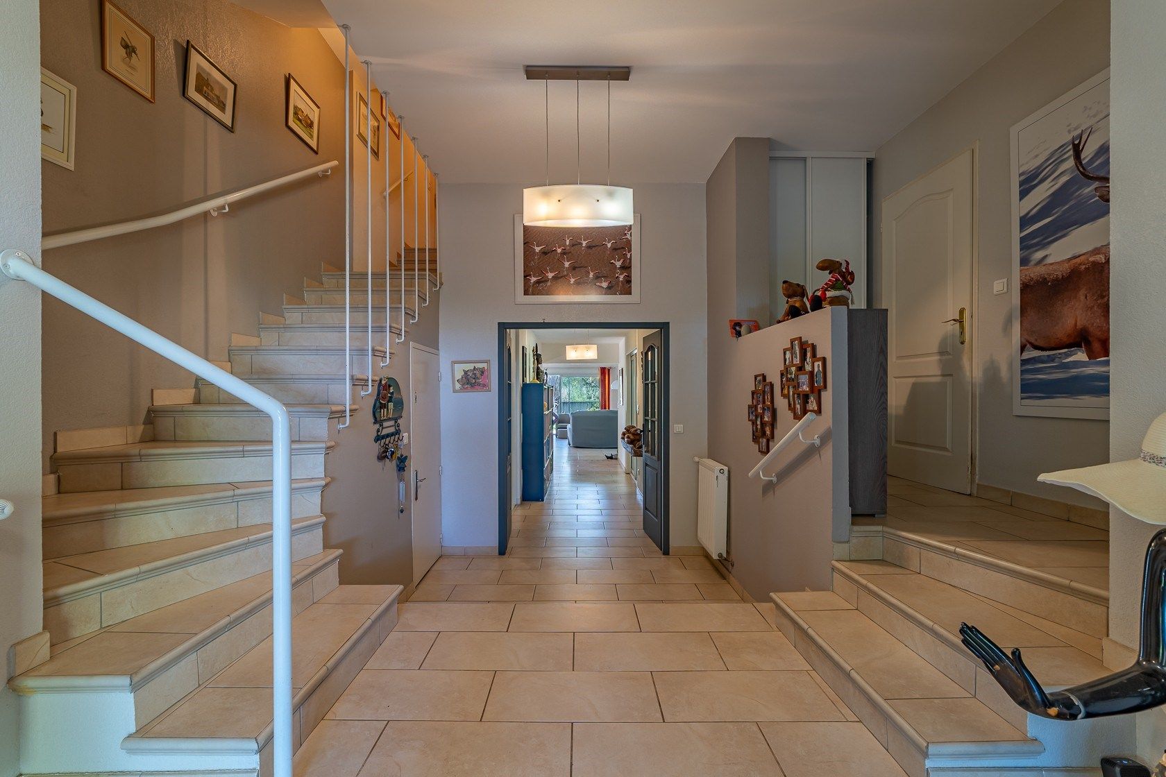 house 7 Rooms for sale on AGDE (34300)