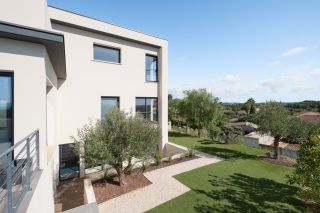 house 5 Rooms for sale on BEZIERS (34500)