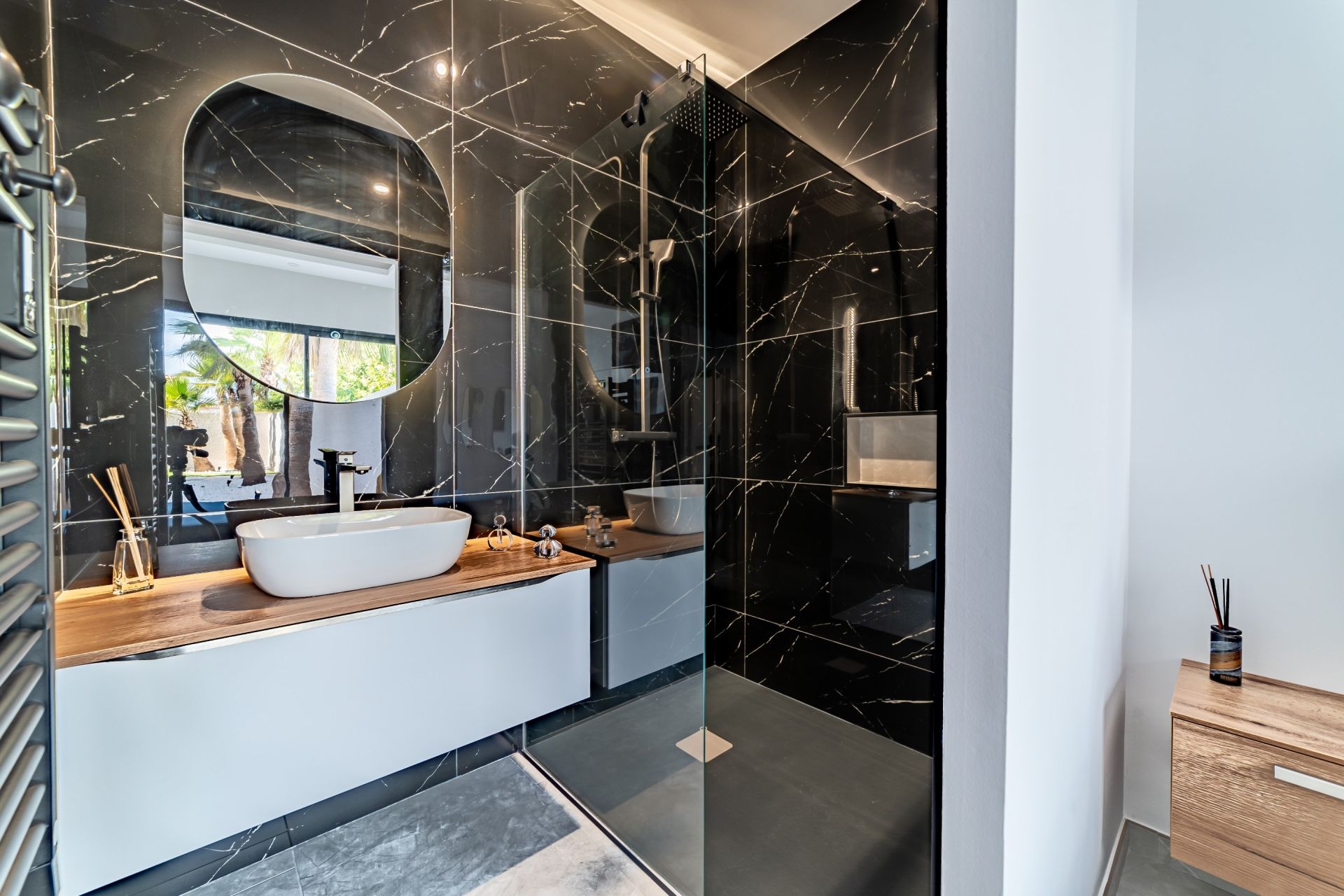 house 5 Rooms for sale on AGDE (34300)