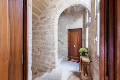 Vente Appartement Pézenas 6 Pièces 172 m²