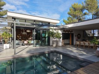 maison 7 Pièces en vente sur ST CLEMENT DE RIVIERE (34980)