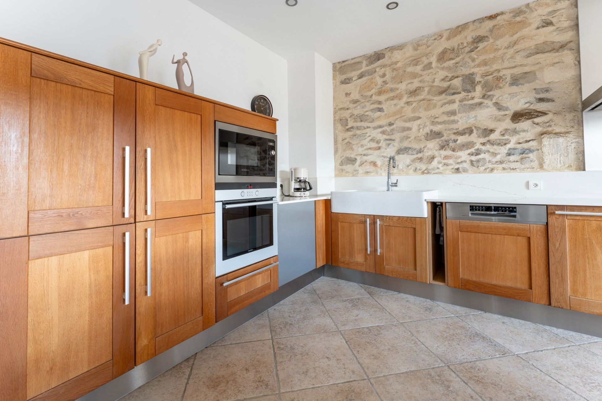 house 7 Rooms for sale on ST LAURENT D AIGOUZE (30220)