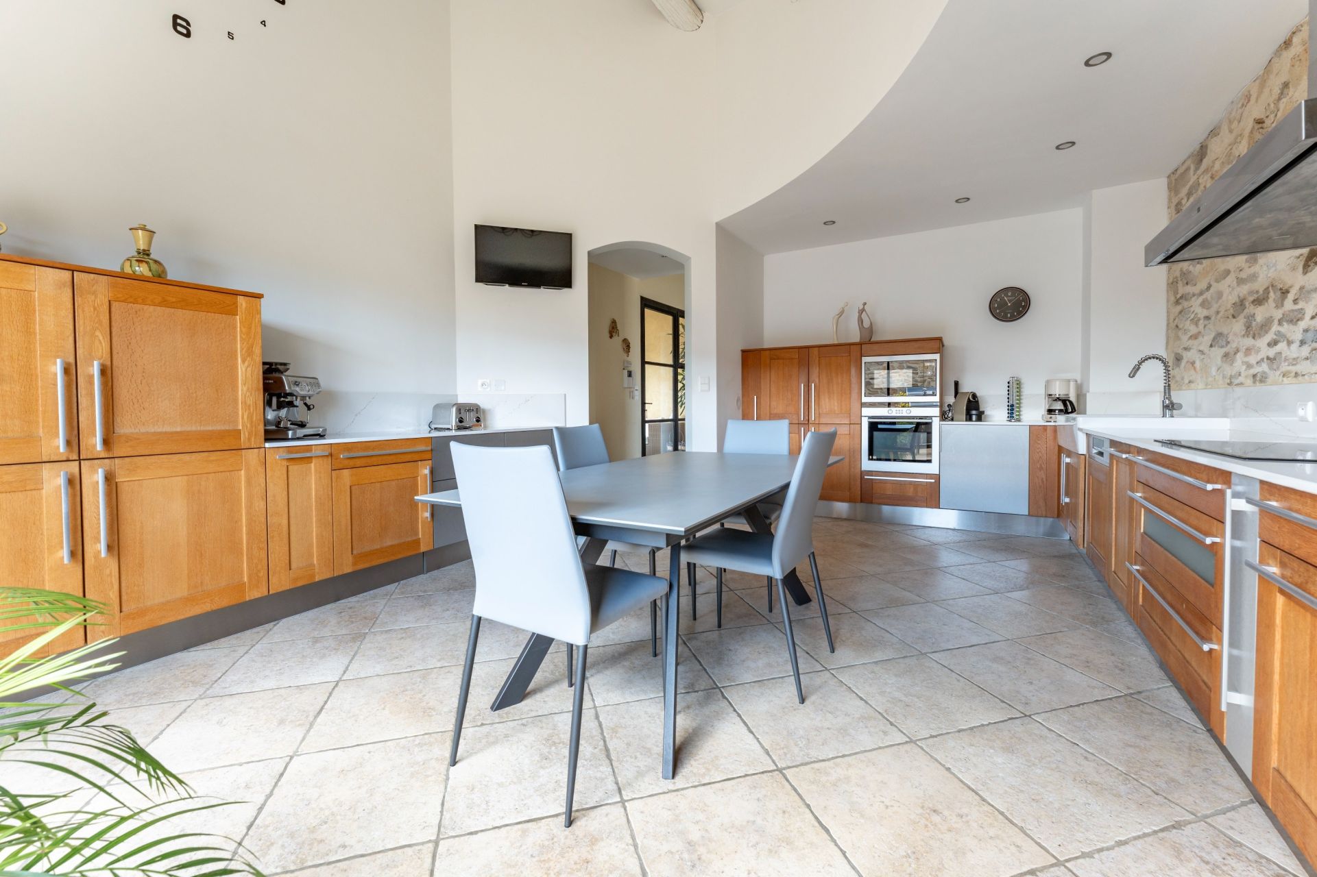 house 7 Rooms for sale on ST LAURENT D AIGOUZE (30220)