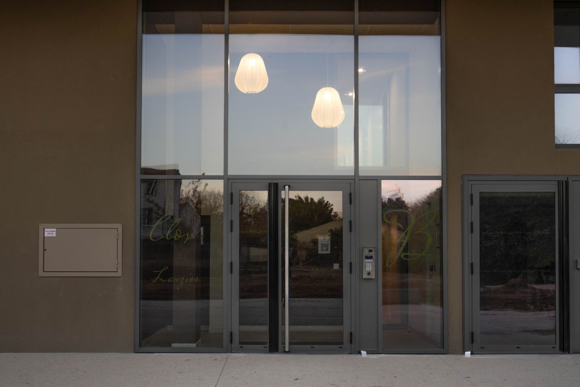 apartment 4 Rooms for sale on MONTPELLIER (34000)